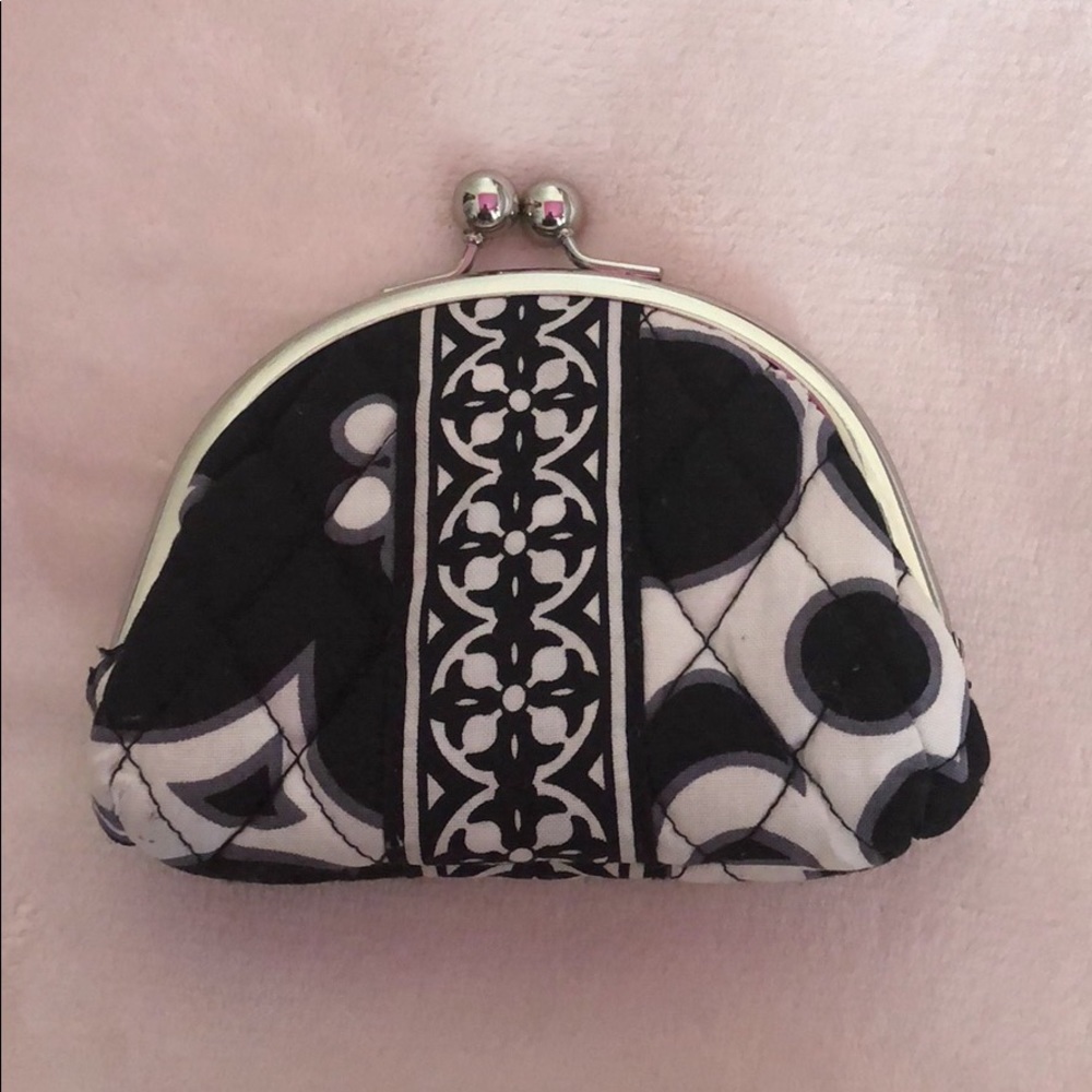 black and white vera bradley kiss kiss coin purse